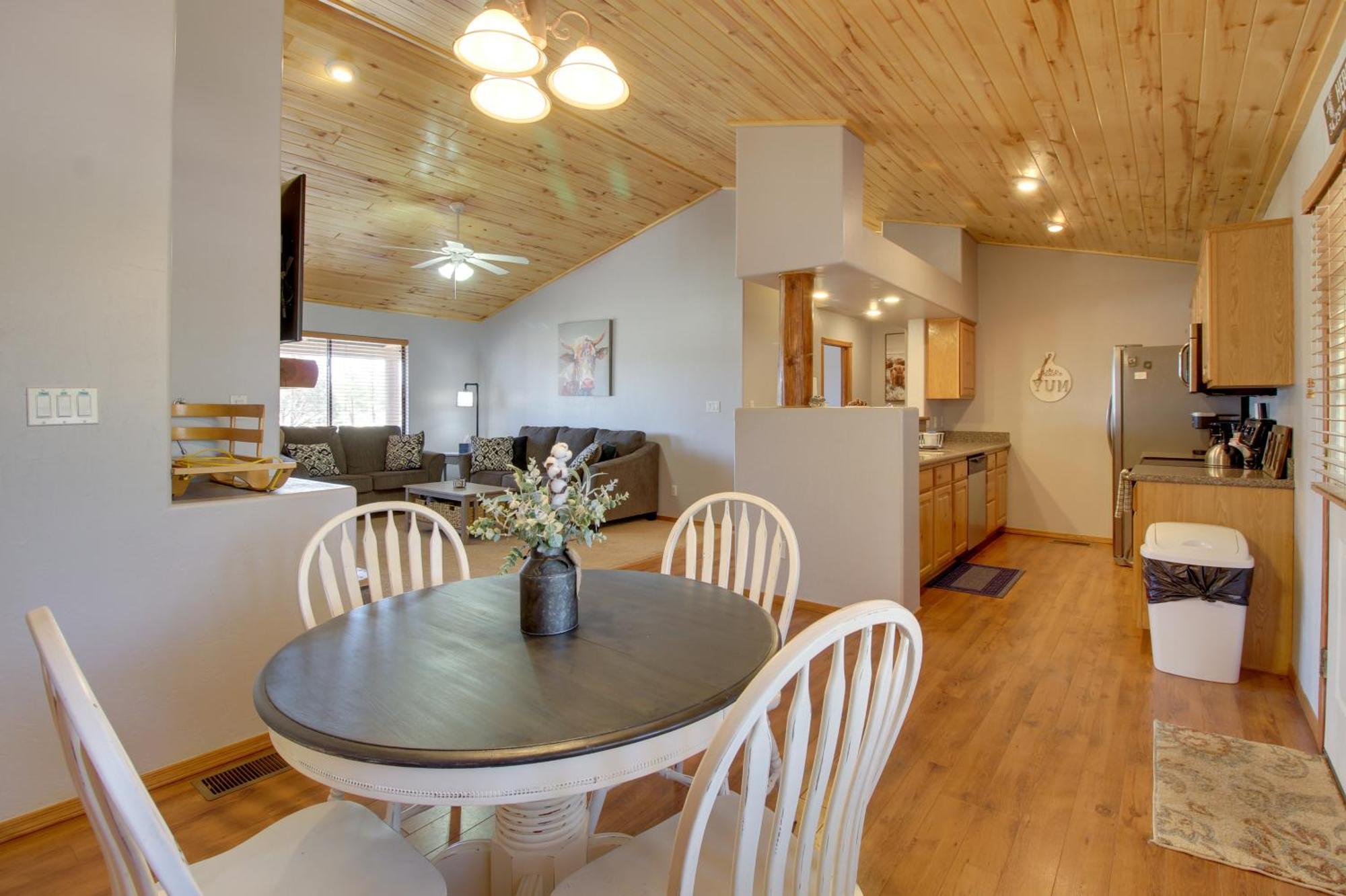 Overgaard Cabin Near Sitgreaves National Forest! Exterior photo
